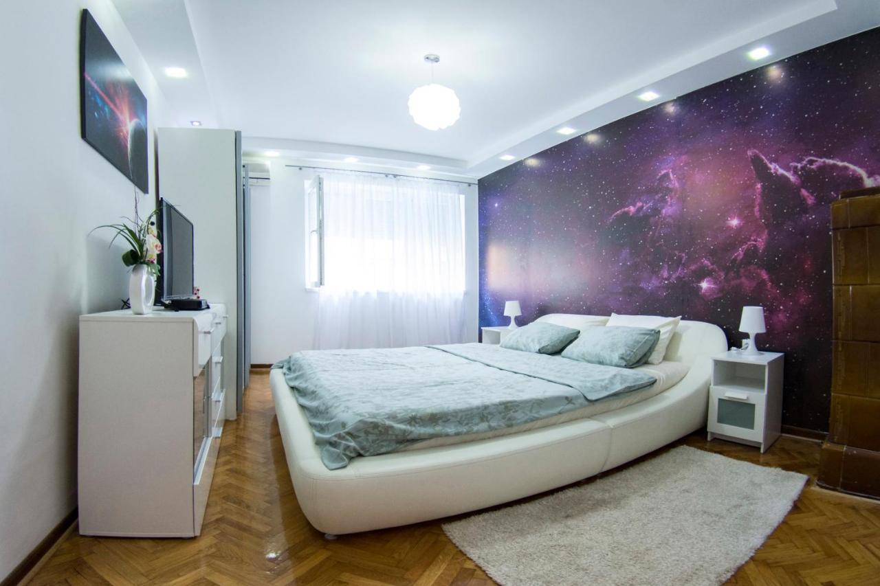 White Night City Center Apartman Belgrade Luaran gambar