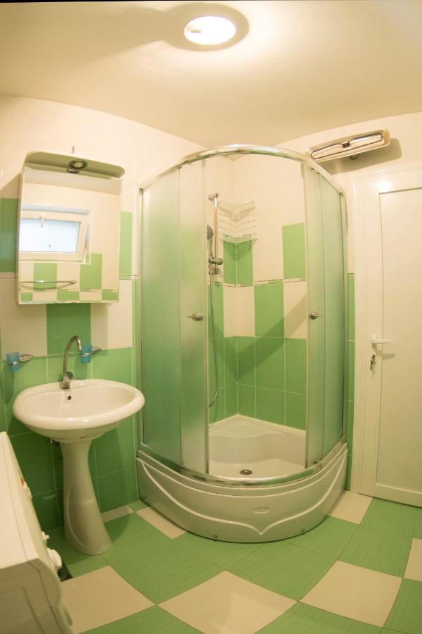White Night City Center Apartman Belgrade Luaran gambar