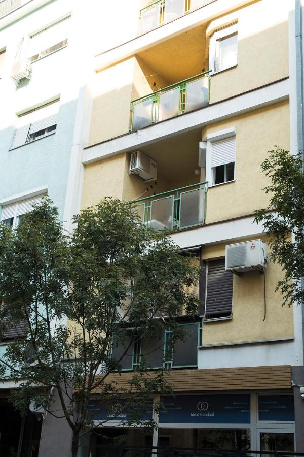 White Night City Center Apartman Belgrade Luaran gambar